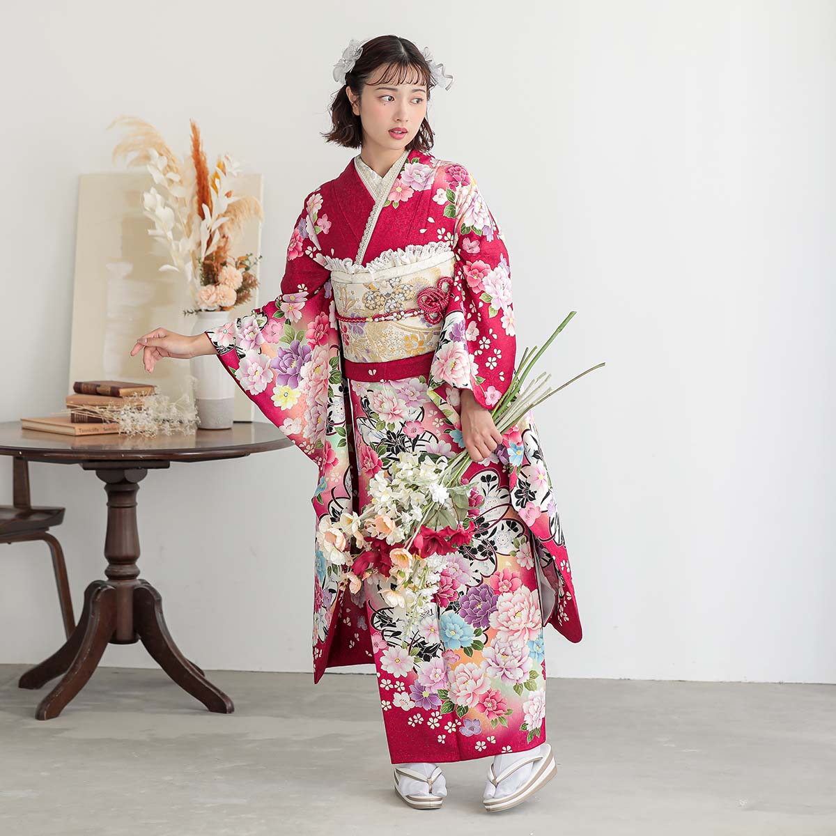 振袖：R1026 赤 彩色牡丹(絹)│ 振袖レンタル │ 京都着物レンタル夢館