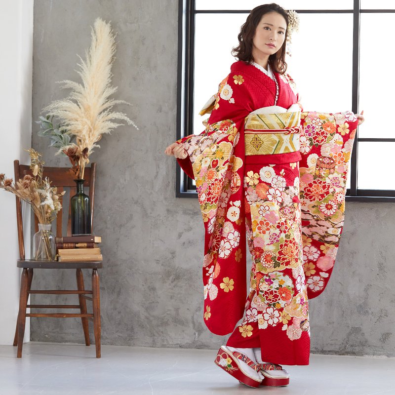 振袖：R1180 赤 雲取牡丹に貝桶☆(絹)│ 振袖レンタル │ 京都着物