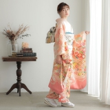 振袖：R1532 白×ピンク 雲取 花と鞠 宝尽くし☆(絹)│ 振袖レンタル