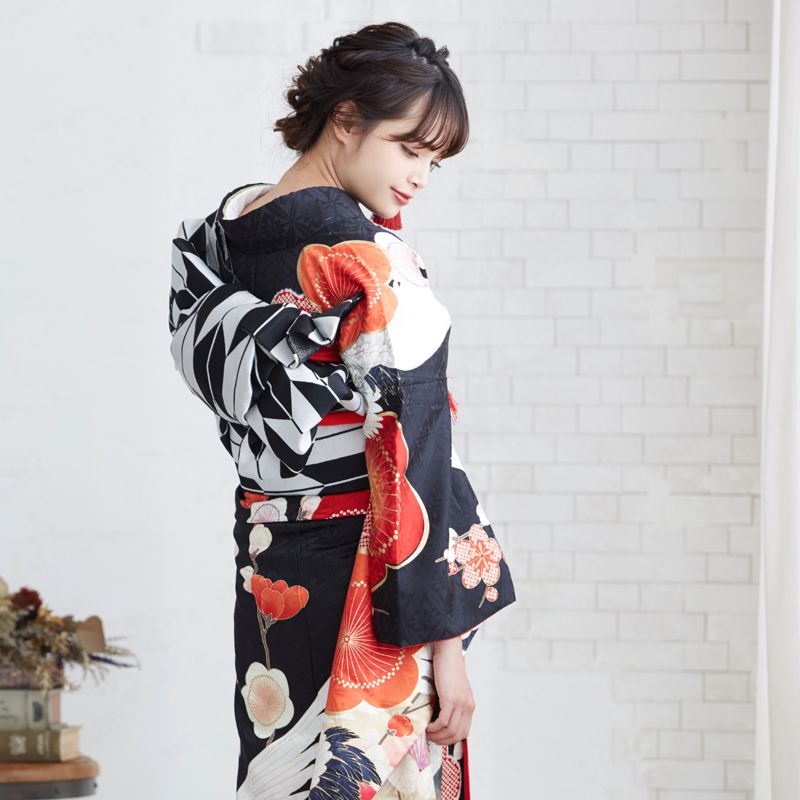 振袖：R1755 黒 梅に鶴☆(絹)(R1921)│ 振袖レンタル │ 京都着物