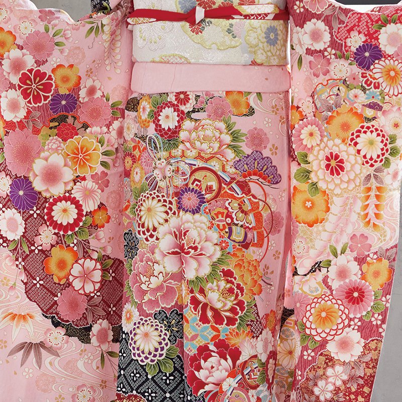 平和屋着物●豪華振袖　乱菊花文　リボン　ラメ糸　暈し染め　金彩　仮絵羽　逸品　未使用　CABC7152yc 平和屋着物○豪華振袖 駒刺繍 舞桜文 暈し染め 金通し地 正絹 逸品