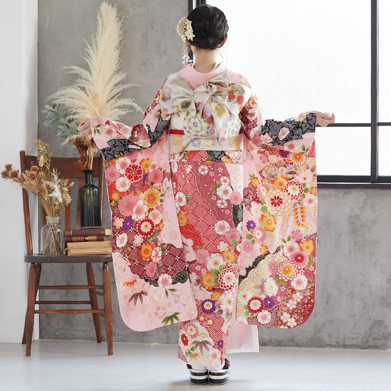 S R7SK1321 振袖+帯 2点セット 花 道長花鳥文 扇 ピンク 振袖：R1817 ピンク 桧扇に花（絹）│ 振袖レンタル │ 京都着物