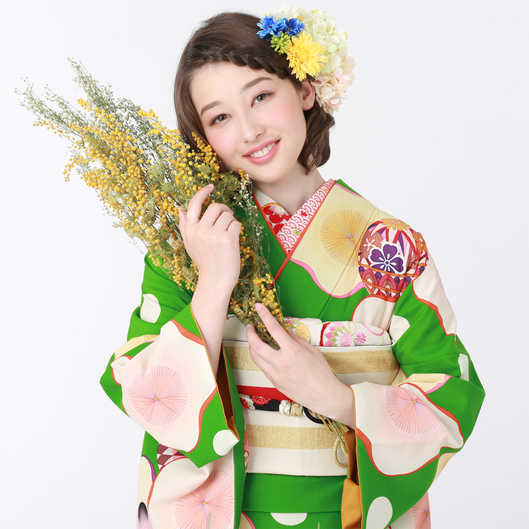 振袖：R1885 芸艸堂 緑 枝梅と毬│ 振袖レンタル │ 京都着物レンタル夢館