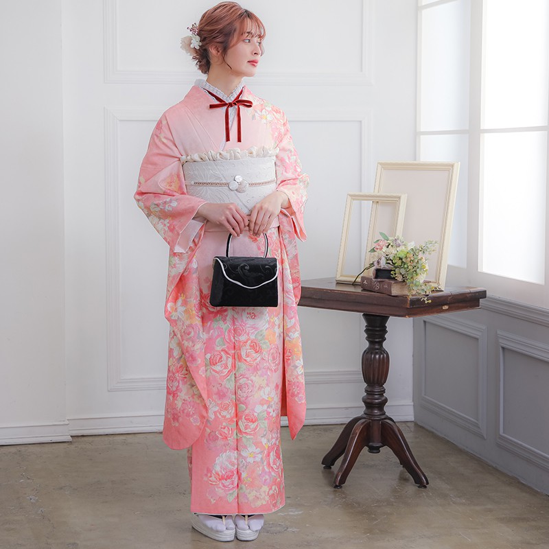 振袖：R1926 LIZ LISA ピンク 薔薇尽し(絹)(R1491)│ 振袖レンタル