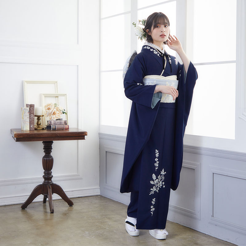 振袖：R1952 Kami Shibai 紺 草花│ 振袖レンタル │ 京都着物レンタル夢館