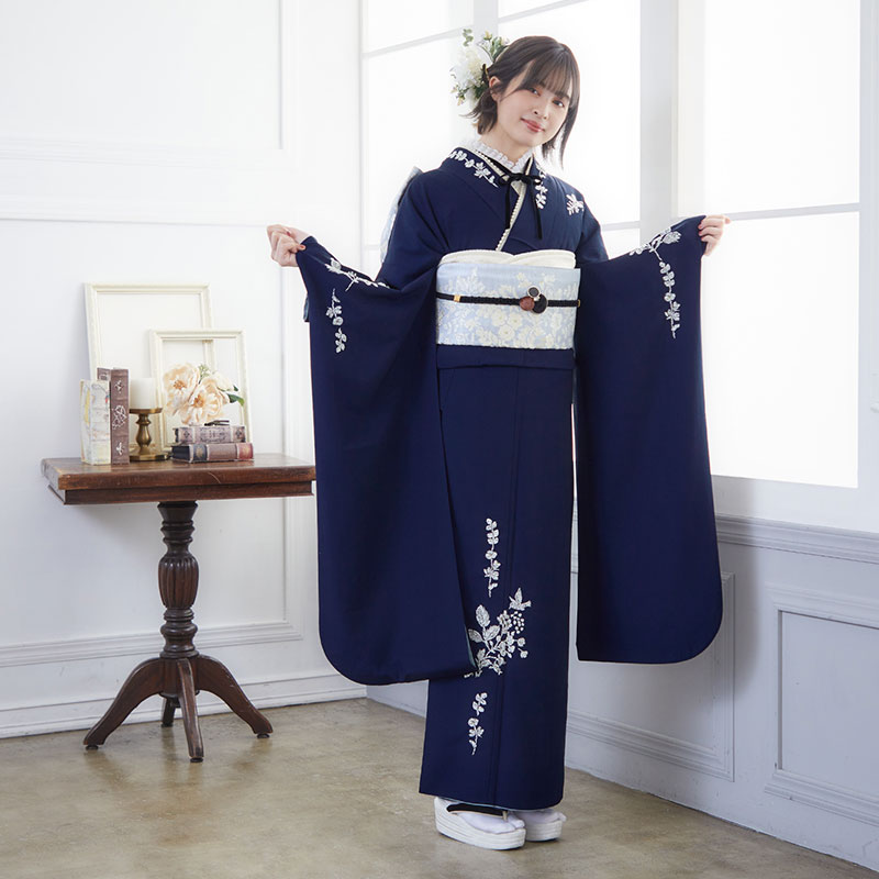 振袖：R1952 Kami Shibai 紺 草花│ 振袖レンタル │ 京都着物レンタル夢館