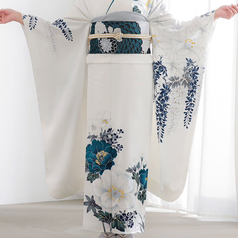 着物(白) 振袖：R2035 Vサンク 白 牡丹に花々│ 振袖レンタル │ 京都着物