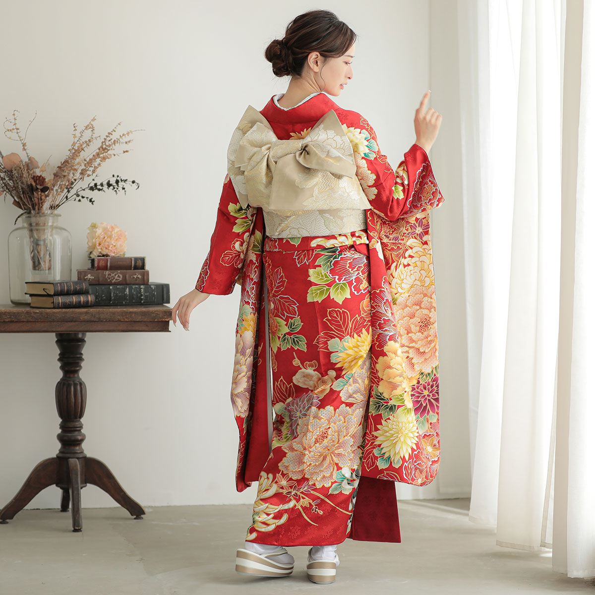 二部式　振袖　えんじ色　草花 2月～11月期間限定】振袖レンタル 花筬 紺 M/L | フォーマル