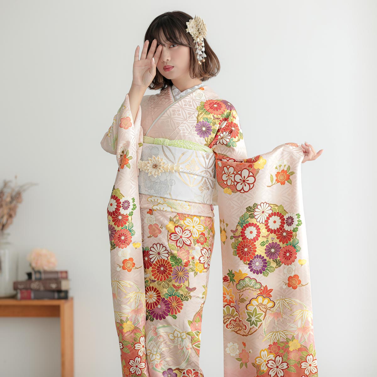 振袖: R2074吉澤の友禅【吉澤の友禅】薄ピンク 花丸文 振袖: R2074吉澤の友禅【吉澤の友禅】薄ピンク 花丸文