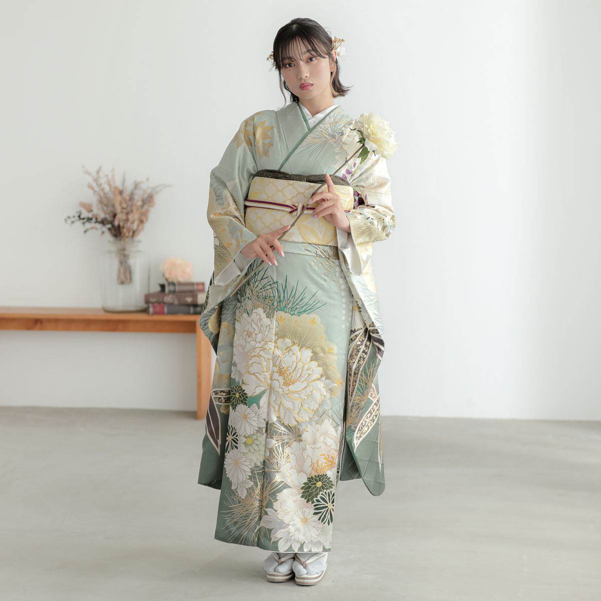 振袖：R2078 モスグリーン 菊牡丹に松│ 振袖レンタル │ 京都着物