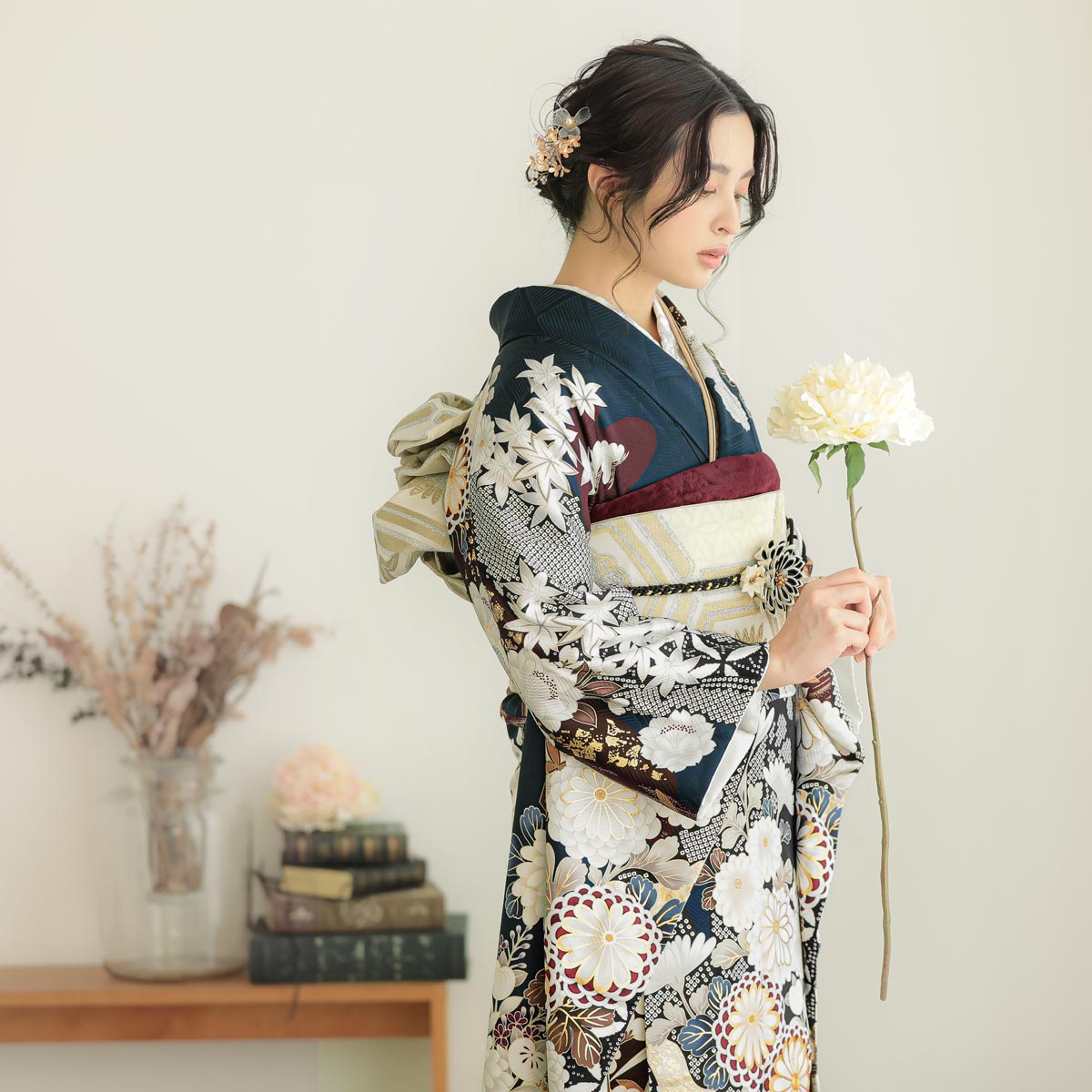 振袖フルセット‼️華やかな鉄紺色の振袖