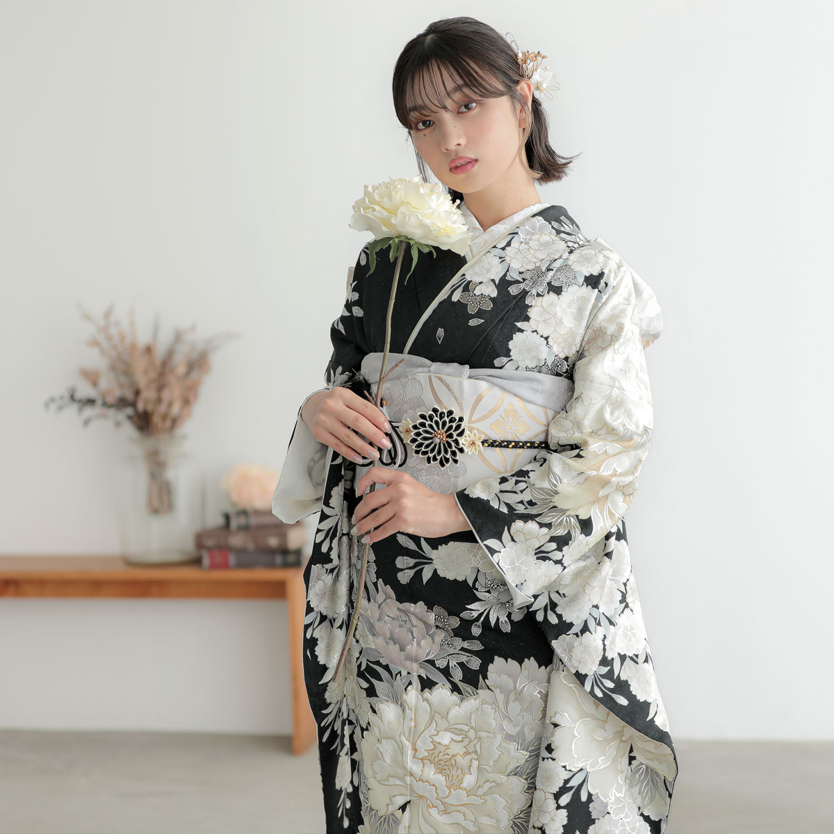 振袖：R2086 黒 牡丹に桜│ 振袖レンタル │ 京都着物レンタル夢館