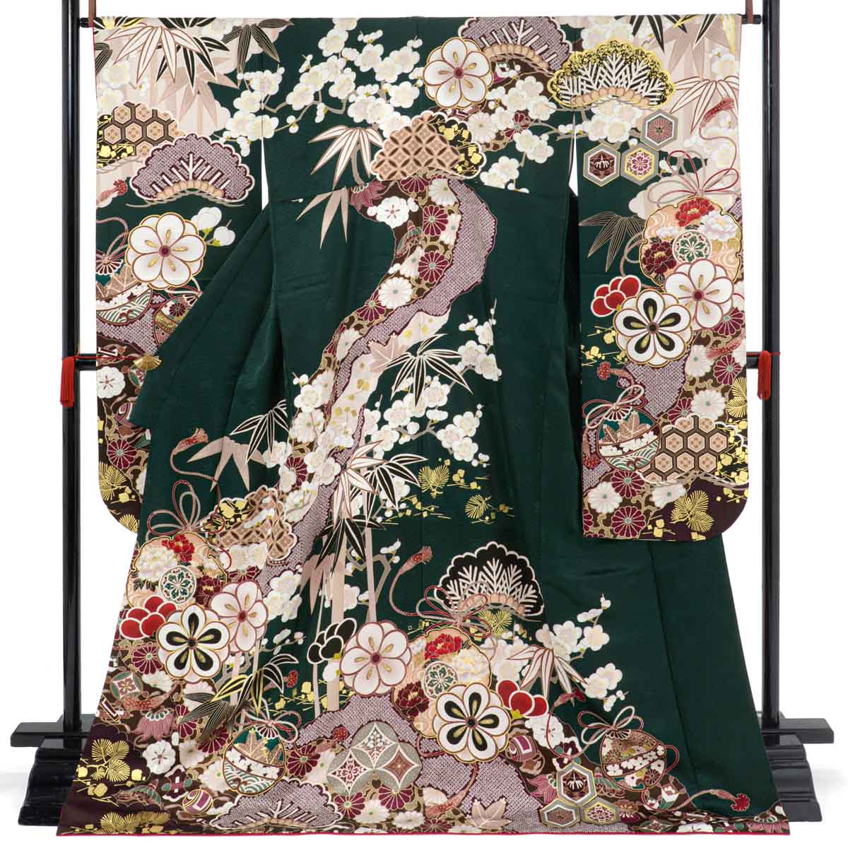 振袖フルセット(301)★雪輪　花　ほぼ新品 銀座【B-3281】振袖 秘色色 雪輪に四季花など - 銀座きもの青木｜長く