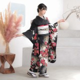 振袖：R2089 黒 松梅に鶴│ 振袖レンタル │ 京都着物レンタル夢館