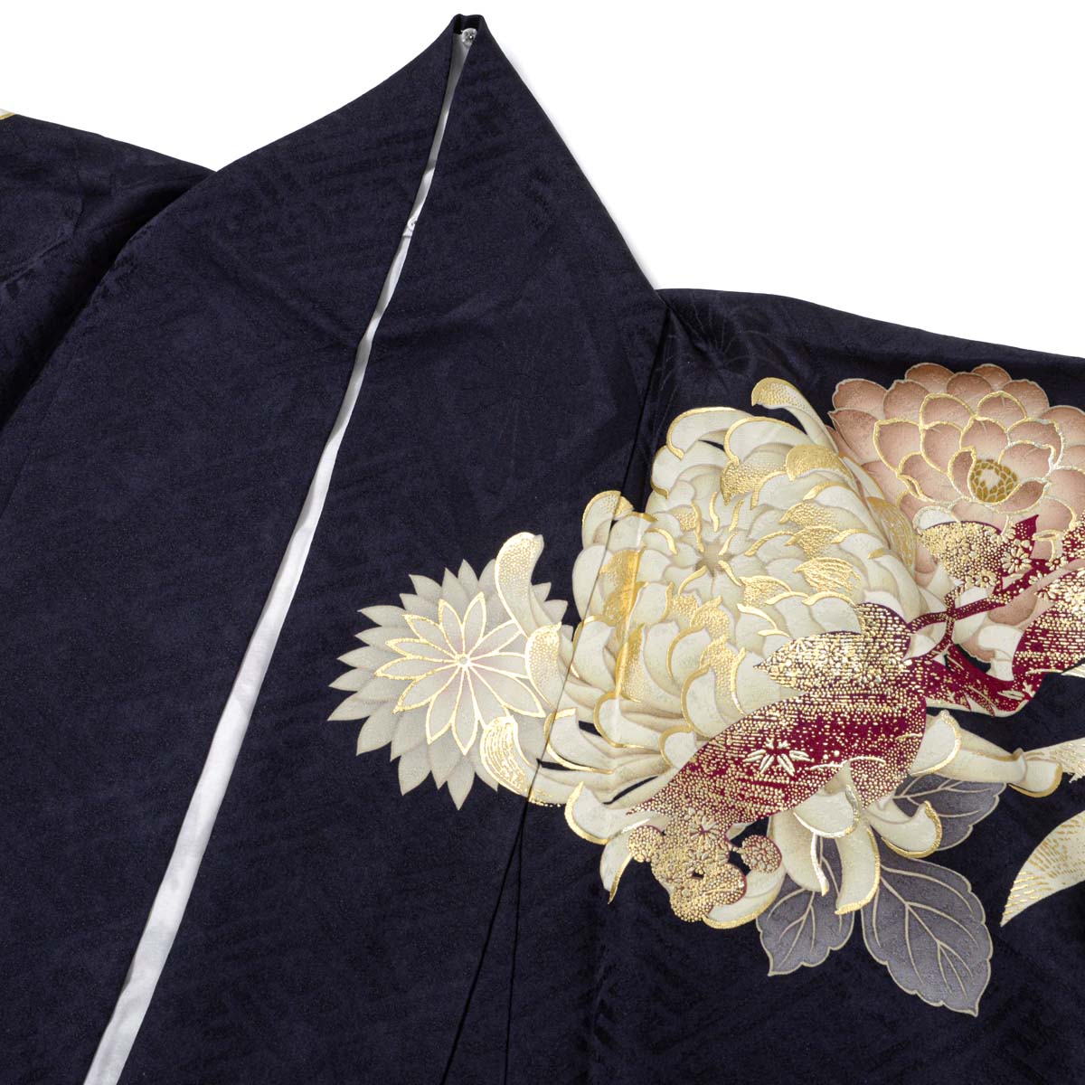 素敵な昭和アンティーク松と菊の刺繍中振袖　フルセット 素敵な昭和アンティーク松と菊の刺繍中振袖 フルセット