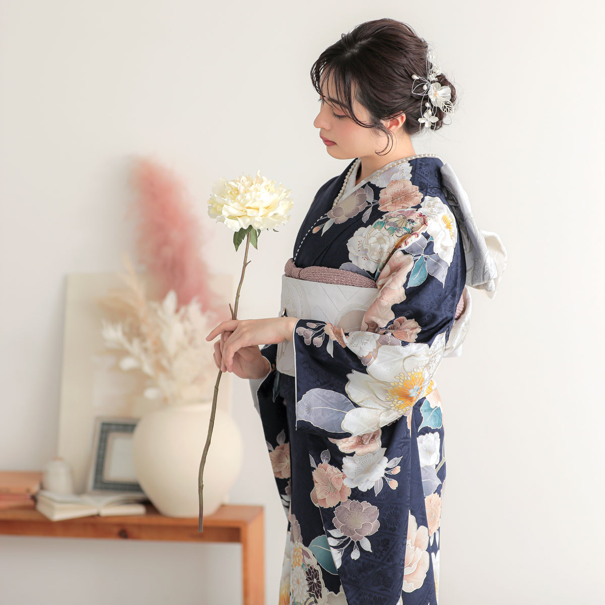 雪　振袖　単品　お仕立て付き 未仕立て 振袖 単品 「花緑青 牡丹、雪輪に鈴」 仮絵羽 振り袖