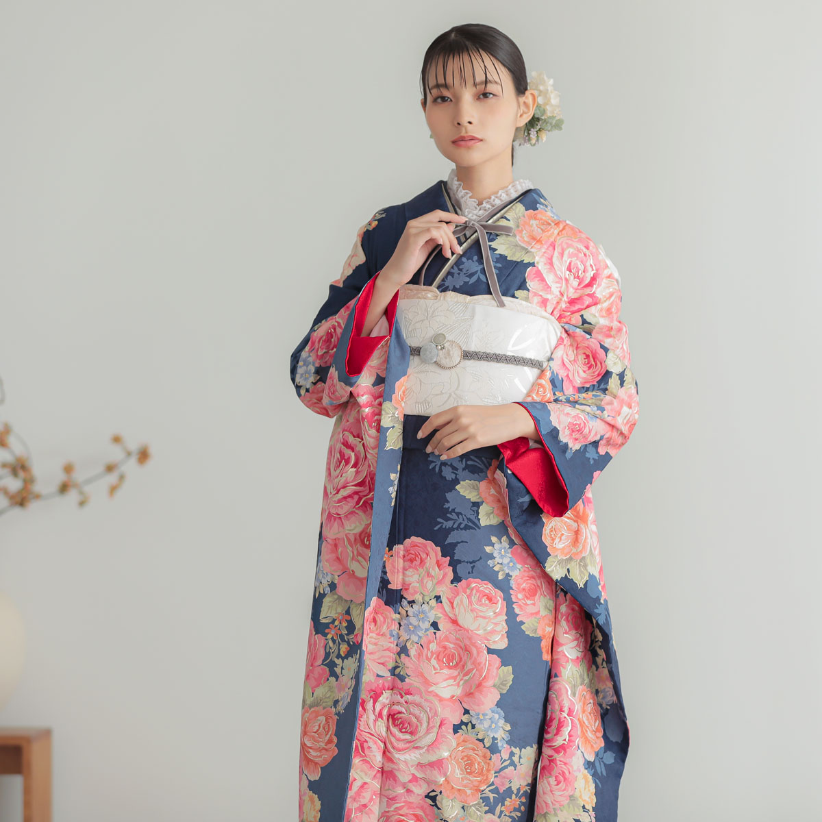 振袖：R2151 LIZ LISA 紺 薔薇尽くし│ 振袖レンタル │ 京都着物