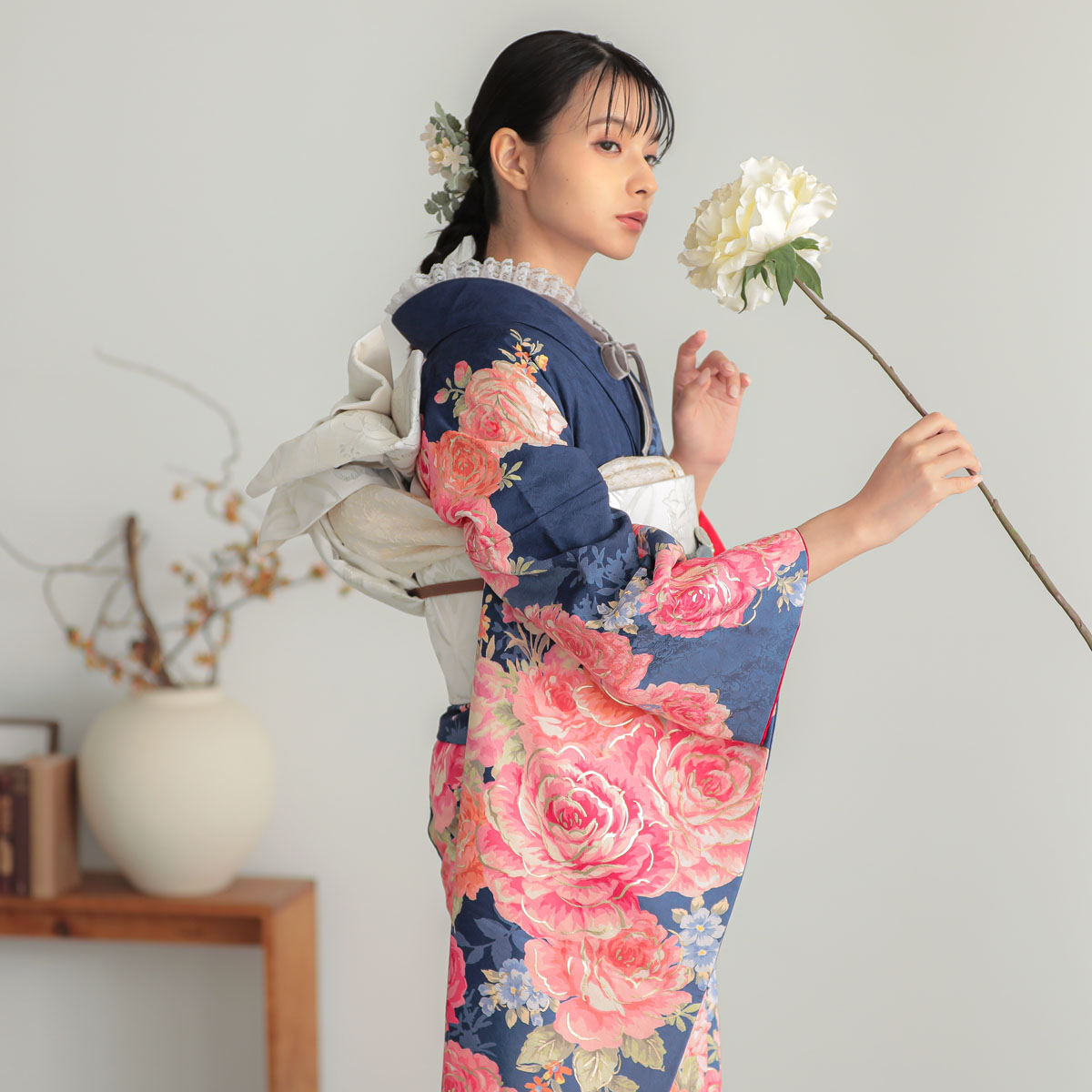 振袖：R2151 LIZ LISA 紺 薔薇尽くし│ 振袖レンタル │ 京都着物
