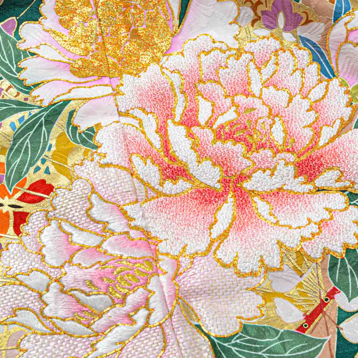 振袖袴： R2186相良刺繍 緑 牡丹と鶴に扇面熨斗│ 袴レンタル │ 京都