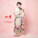 振袖：R2215 九重×中村里砂 九重×中村里砂 クリーム 蜀江文に菊│ 振袖