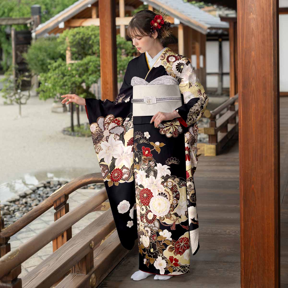 振袖：R2218 濃紺 百合に椿 ねじれ梅│ 振袖レンタル │ 京都着物