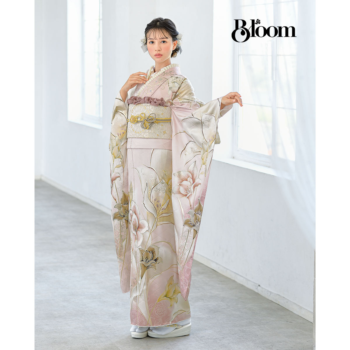 振袖：R2234 Bloom 淡ピンク カサブランカ│ 振袖レンタル │ 京都着物