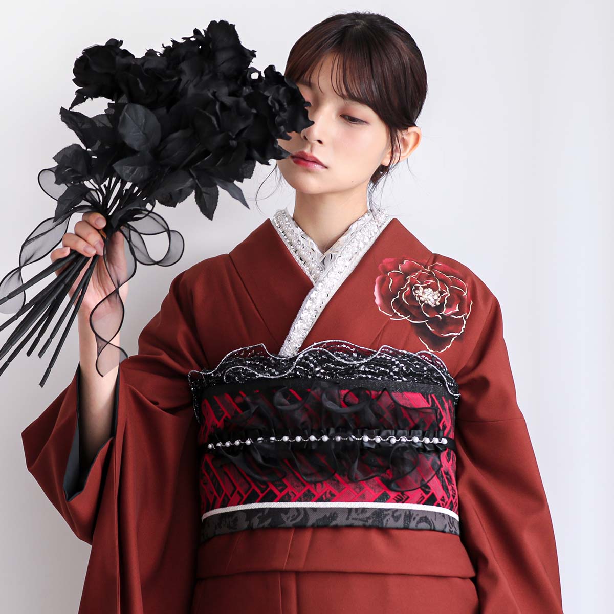 振袖：R2248 紅一点 赤 バラに花丸文│ 振袖レンタル │ 京都着物
