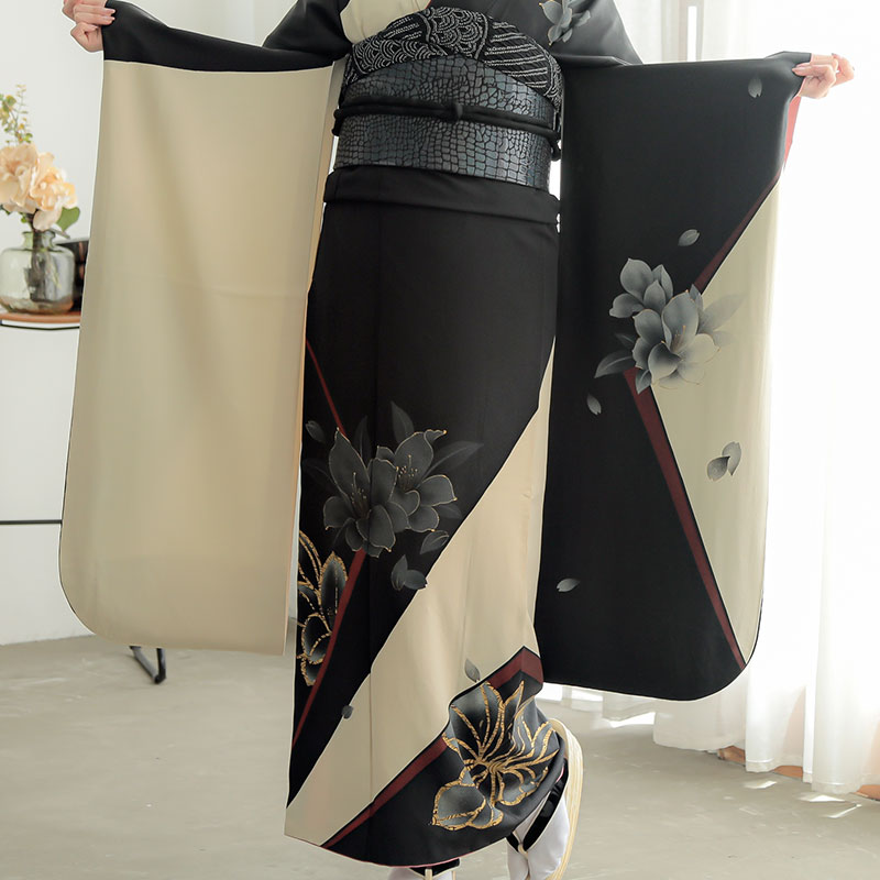 振袖：R316 【訳あり】白×黒 木蓮☆(絹)│ 振袖レンタル │ 京都着物