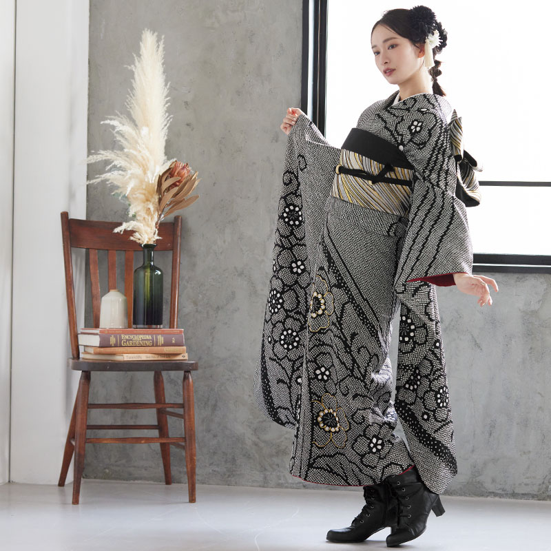 最終価格　振袖　正絹　トールサイズの方も YUMI KATSURA 高身長トールサイズ 成人式 桂由美 振袖レンタル