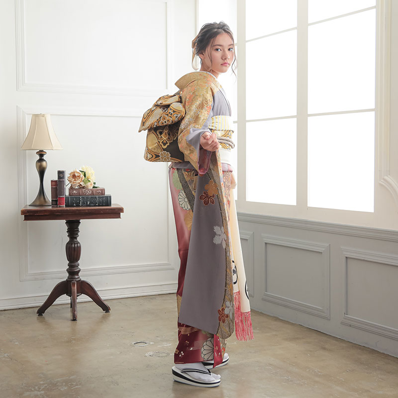 振袖：R729 紫ぼかし 几帳に桧扇文☆(絹)│ 振袖レンタル │ 京都着物