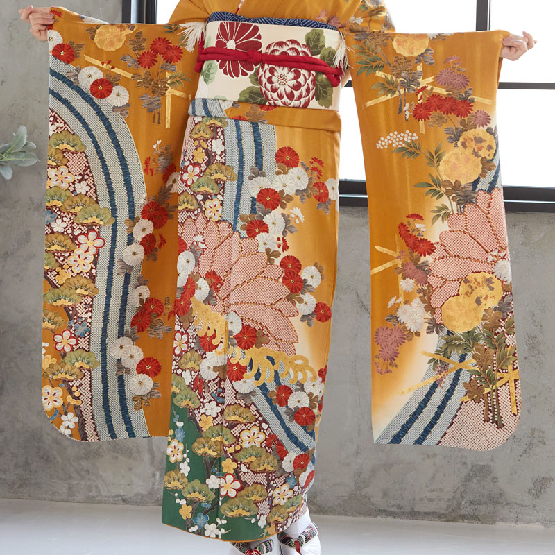 振袖：R792 金茶 金彩波に菊花☆(絹)│ 振袖レンタル │ 京都着物