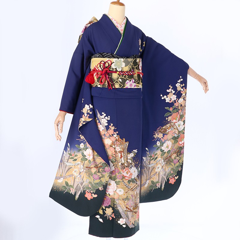 振袖：R892 【訳あり】青 御所車に四季の花(絹)(宅)│ 振袖レンタル