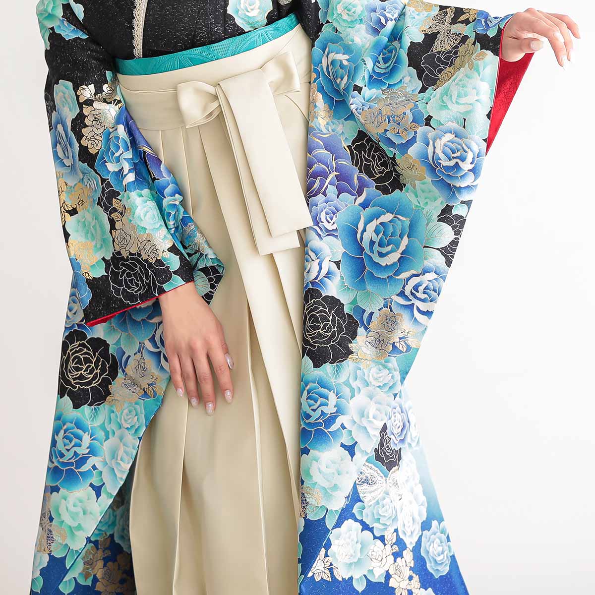 振袖 身長155-170cm 黒×青　大きな薔薇　正絹 振袖】黒/白/青・ﾊﾞﾗ | 二十歳振袖館Az