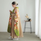 振袖袴： R1529 黄緑 牡丹に鼓(絹)│ 袴レンタル │ 京都着物レンタル夢館