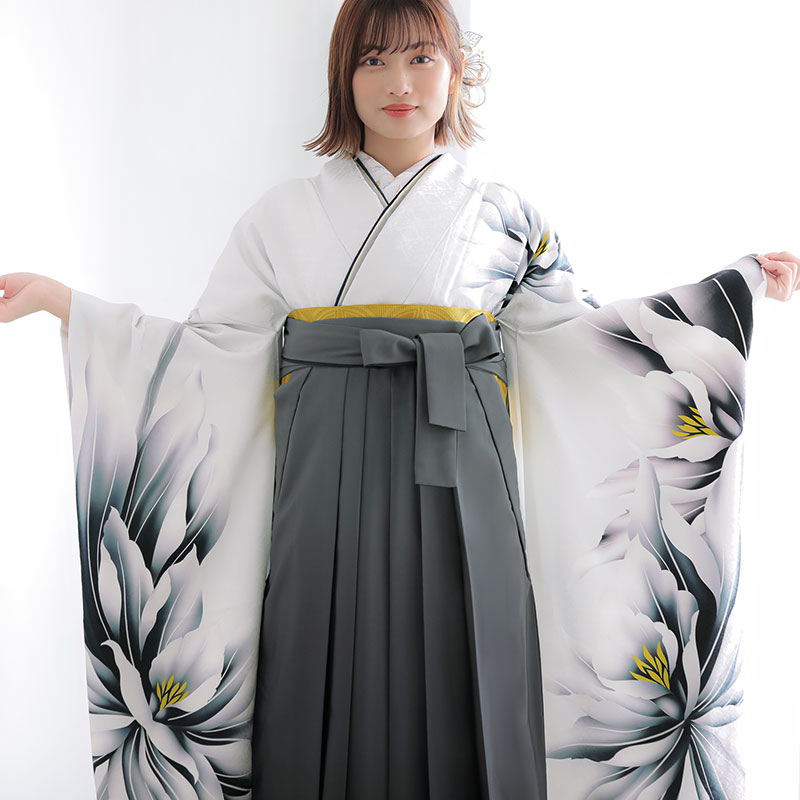 振袖： R2048白 月下美人