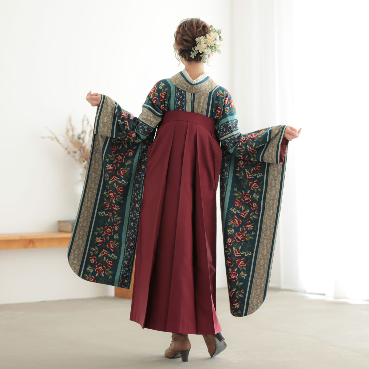 振袖袴： 和風館R2073ブルー ゴブラン織調薔薇│ 袴レンタル