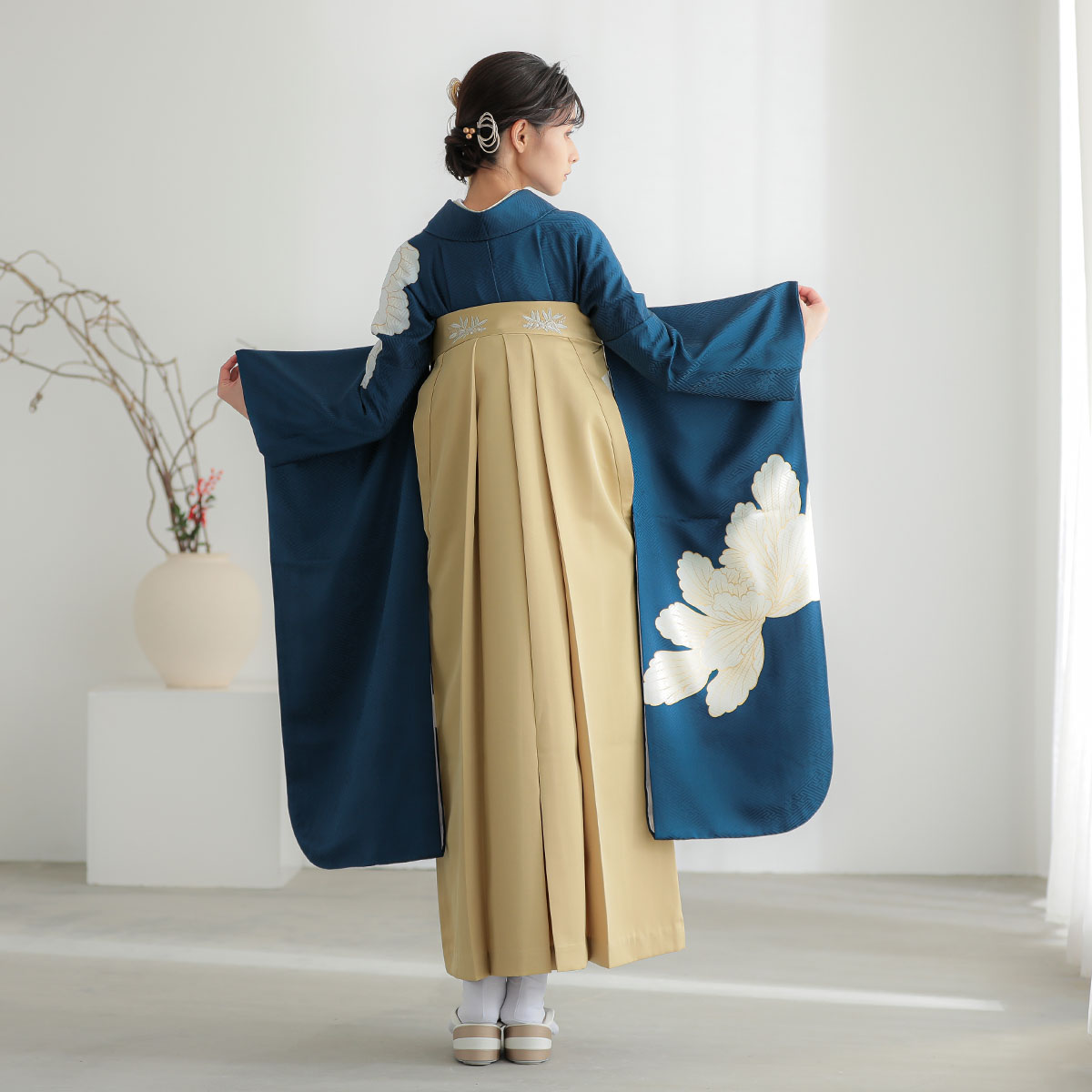 振袖　袴にも 振袖袴： R2124 青 大輪牡丹│ 袴レンタル │ 京都着物レンタル夢館