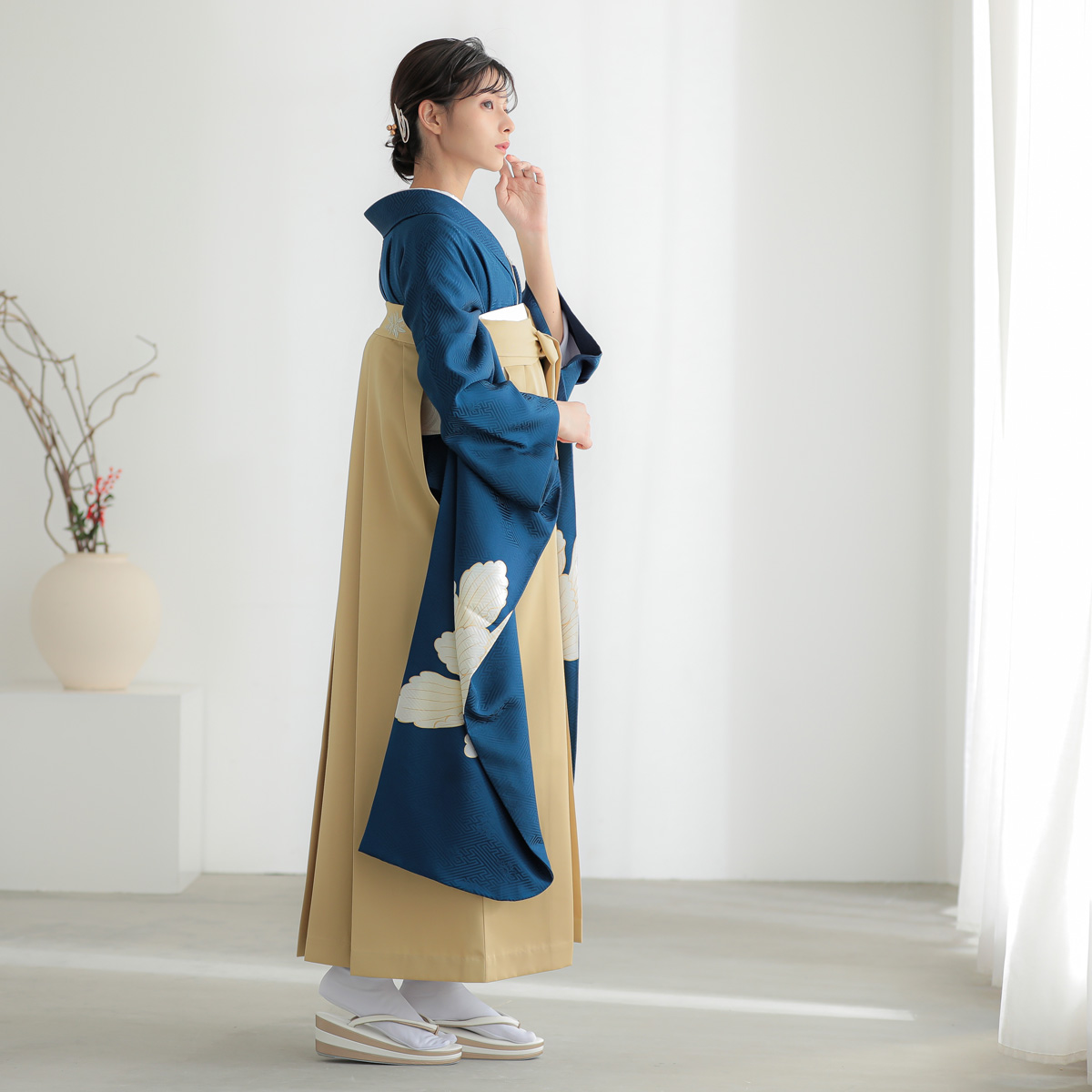 振袖袴： R2124青 大輪牡丹│ 袴レンタル │ 京都着物レンタル夢館
