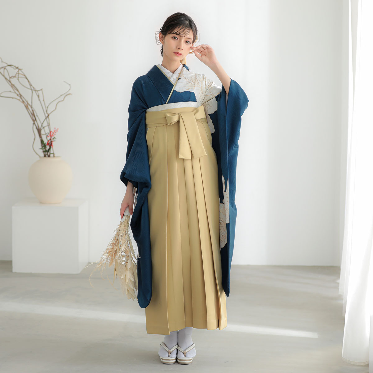振袖袴： R2124 青 大輪牡丹│ 袴レンタル │ 京都着物レンタル夢館
