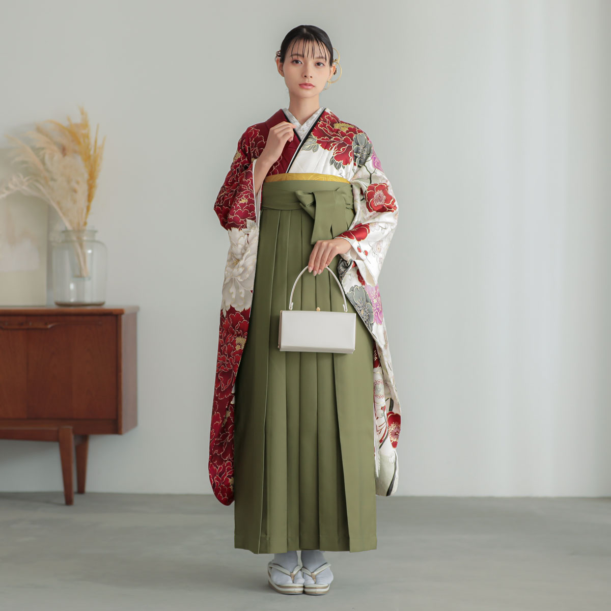 振袖袴：華徒然×吉木千沙都 R2206 華徒然×吉木千沙都 白x赤