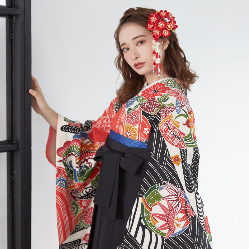 振袖袴： R867 白赤 紅型 花紋に青海波☆(絹)(宅)│ 袴レンタル