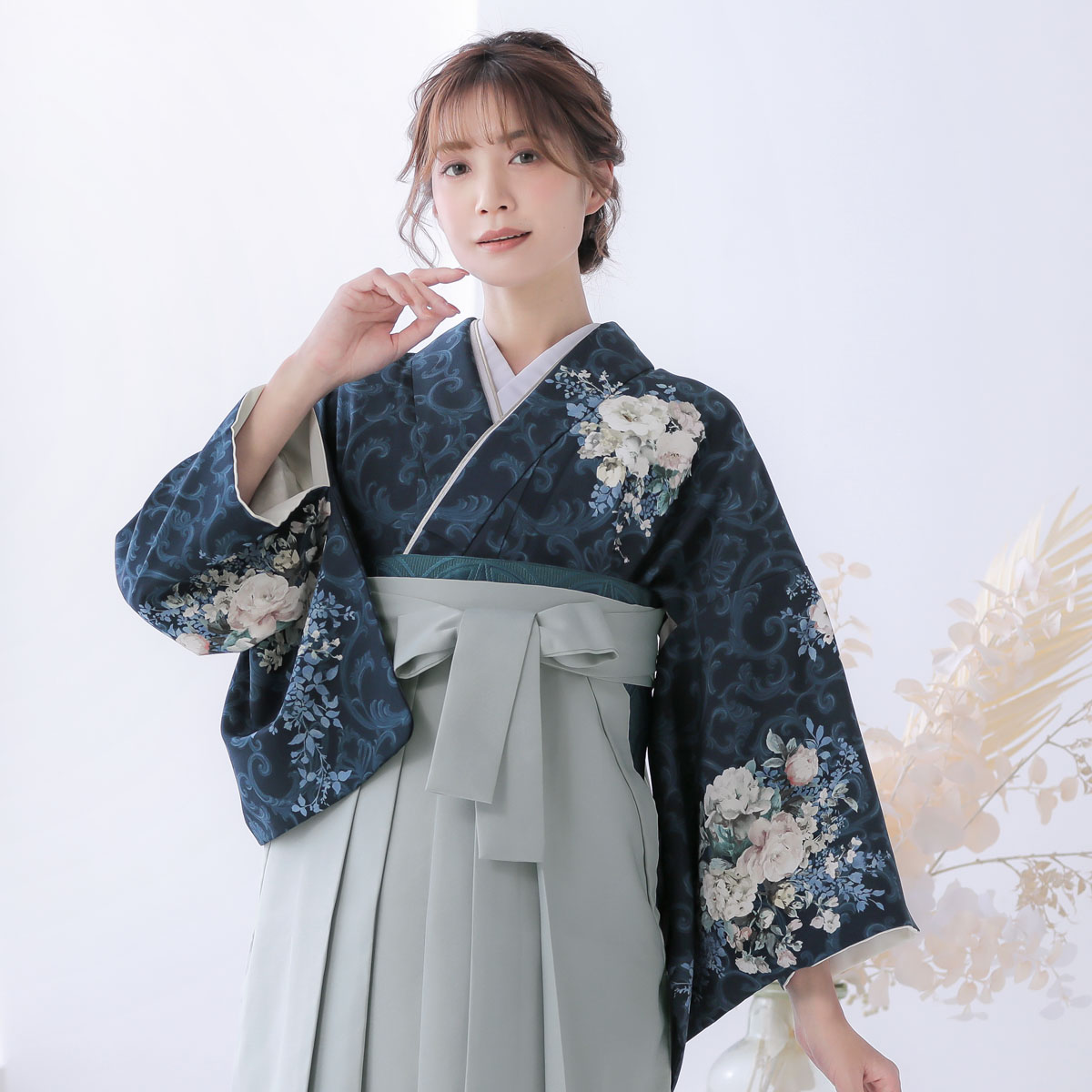 先生袴：H1314 ジャパンスタイル ネイビー 洋花のブーケ│ 袴レンタル 