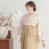 先生袴：H1355 ピンクベージュ 百合│ 袴レンタル │ 京都着物レンタル夢館