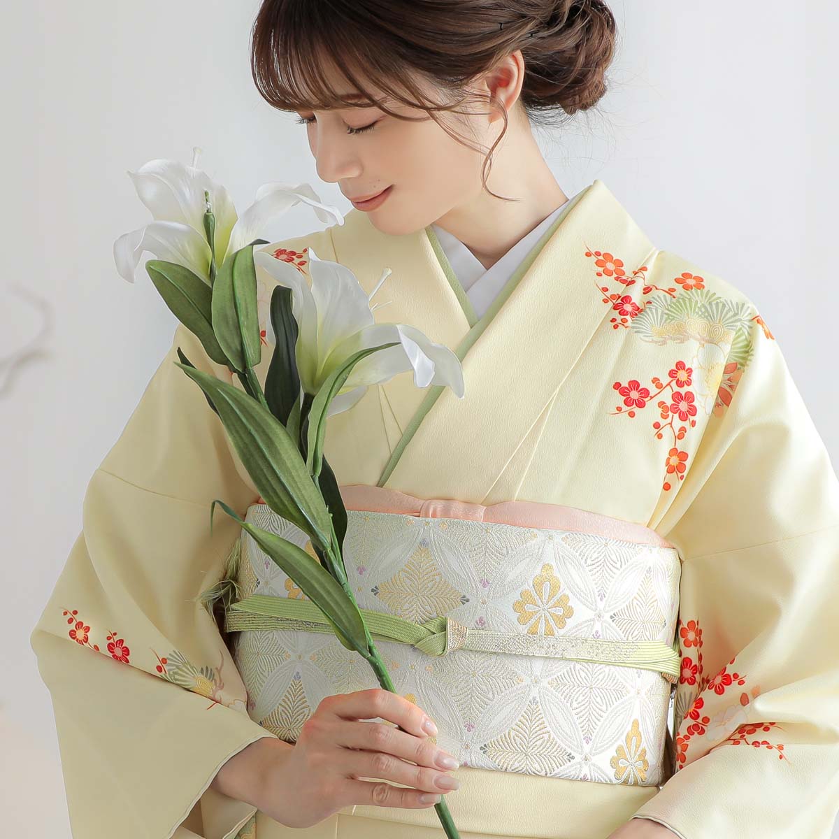 訪問着：H1016 薄黄色 扇面牡丹に鶴松桜(H1017)| 訪問着レンタル 