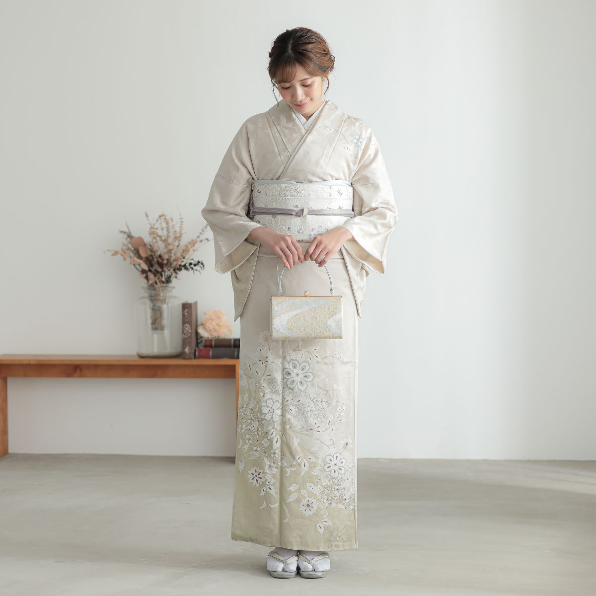 訪問着：H1296 淡ベージュ 花菱七宝華更紗| 訪問着レンタル │ 京都
