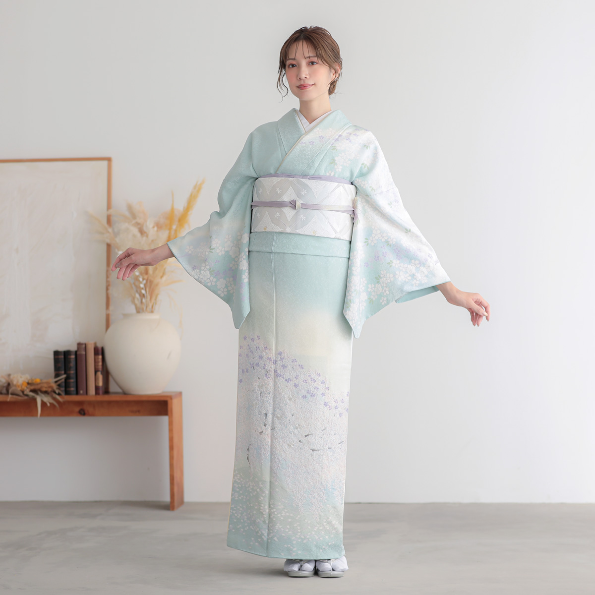 訪問着　白大島紬　藍染　絞り　流水　桜　水玉　着物　115b d ms 訪問着：H1350 桂由美 水色 流水に枝垂れ桜| 訪問着レンタル │ 京都
