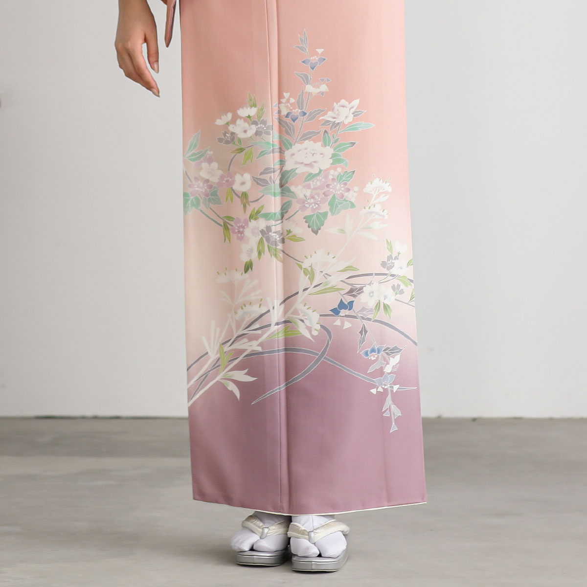 訪問着：H1418 サーモンピンク×薄紫 桜に牡丹| 訪問着レンタル │ 京都