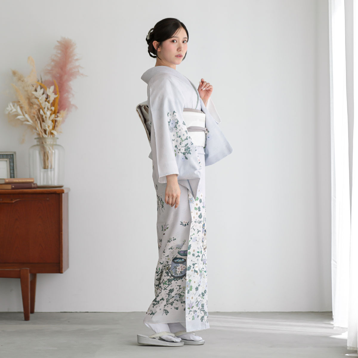 訪問着：H1463 薄ブルーグレー 貝桶に草花| 訪問着レンタル │ 京都