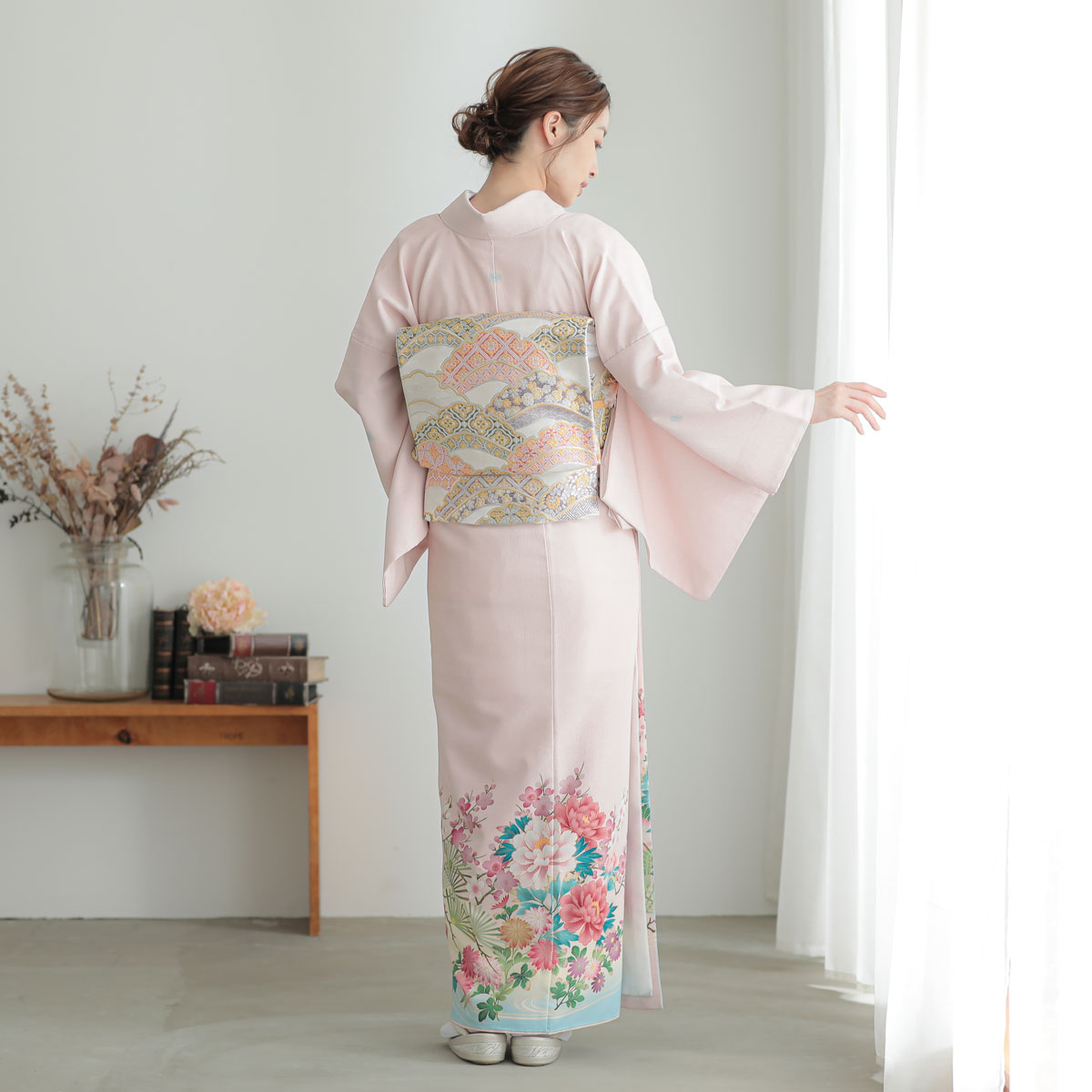 色留袖：E206 ジャパンスタイル ピンク 流水に松と牡丹| 色留袖