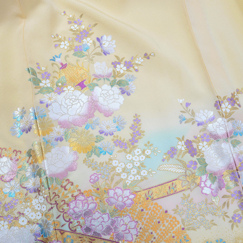 色留袖：E274 桂由美 薄黄色 薔薇花束(E285)(E306)| 色留袖レンタル